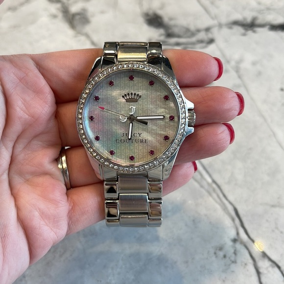 ❌❌SOLD❌❌Juicy Couture Watch - Picture 3 of 6
